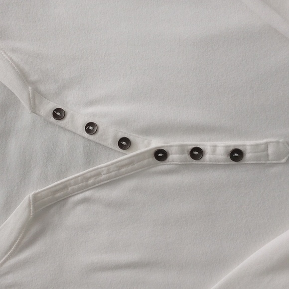 Relativity White Cotton V neck Henley Women's M (3/4 length sleeves) - Picture 5 of 8